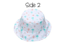 Load image into Gallery viewer, Reversible Fish/JellyFish Patterned Sun Hat

